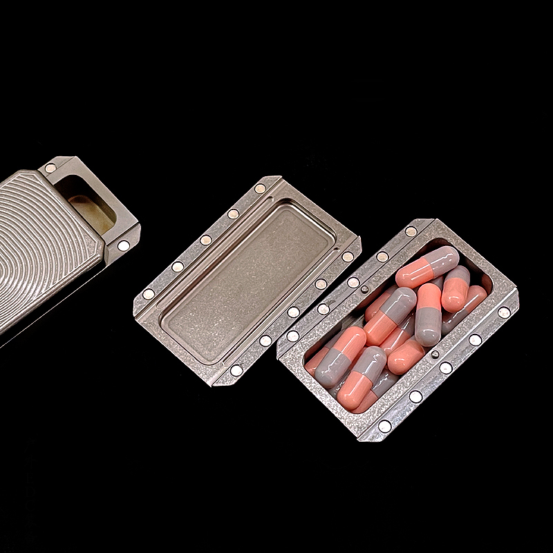 Caja de pastillas de titanio T - Edc Pill Carry reseña y precio
